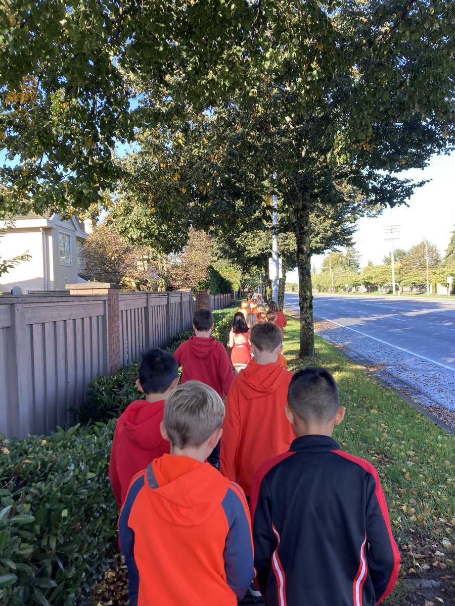 HollySchool's tweet photo. What a beautiful day to come together as a whole district to Walk for Truth and Reconciliation. #listen #stories #powerfulwords #personalaction #kindnessandcompassion🐝🧡Time to listen, reflect and think on our own actions and next steps. @deltasd37 https://t.co/CkQ74QzKUB