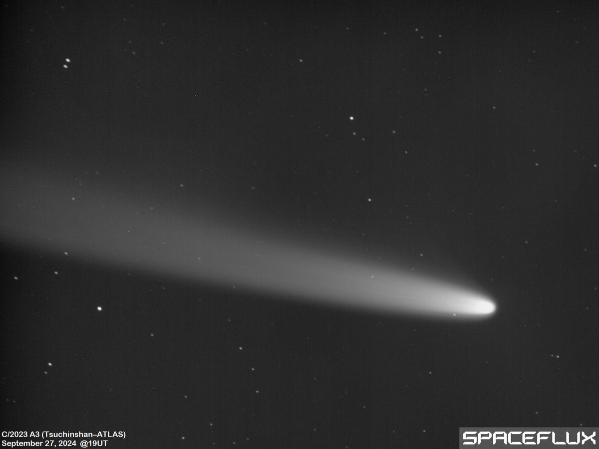 Ernesto Guido (@comets77) on Twitter photo Comet C/2023 A3 (Tsuchinshan–ATLAS) imaged at 19:15UT of Sept. 27, 2024 with a 35cm telescope of
<a href="/spacefluxHQ/">spacefluxHQ</a> network in Australia.
Stack of 12 x 30-second exposure, with the comet +8 degree on the horizon
Obs. E. Guido, M. Rocchetto & A. Valvasori
#C2023A3 #astronomy Comet C/2023 A3 (Tsuchinshan–ATLAS) imaged at 19:15UT of Sept. 27, 2024 with a 35cm telescope of
<a href="/spacefluxHQ/">spacefluxHQ</a> network in Australia.
Stack of 12 x 30-second exposure, with the comet +8 degree on the horizon
Obs. E. Guido, M. Rocchetto & A. Valvasori
#C2023A3 #astronomy