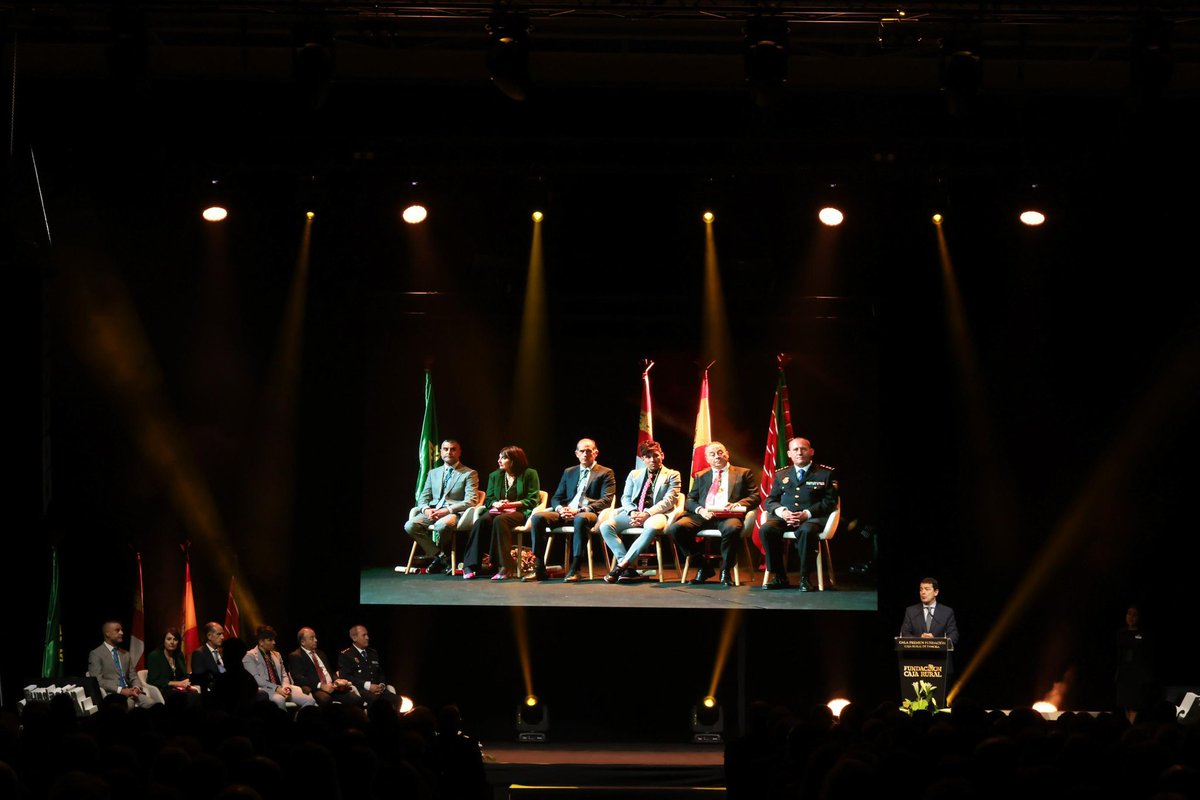 #Zamora es dinámica, con grandes oportunidades y mucho futuro. 

Desde el Gobierno de #CyL seguimos impulsando su crecimiento: en los próximos días se licitará la construcción del Polígono Zamora Norte en Monfarracinos, un revulsivo para seguir generando empleo y riqueza en esta