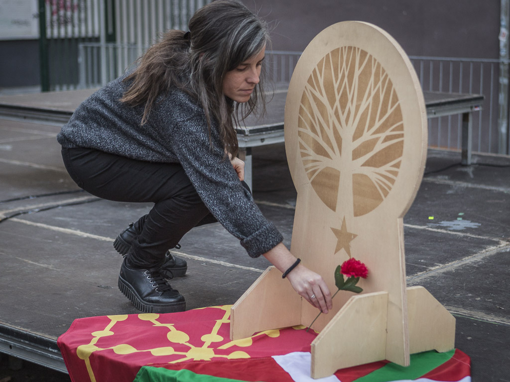 [ARGAZKIAK] #GudariEguna Irrintzi bat dabil. Independentzia! Erregimen frankistak fusilatutako azken pertsonak gogoratu ditu Sortuk.
ekinklik.org/es/ultimas-cob…