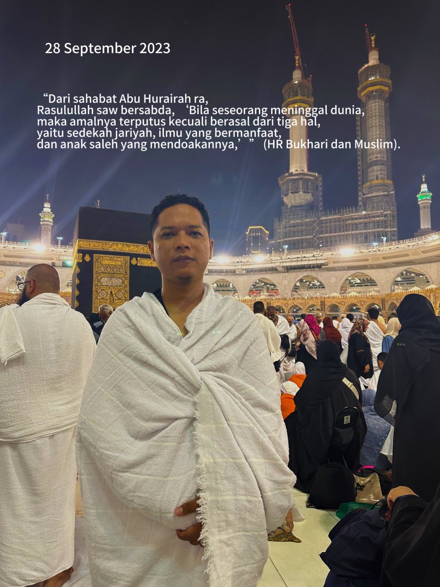 Tepat 1 Tahun lalu, waktu begitu cepat.
Panggil aku kembali ke rumahmu ya Allah, Segera.