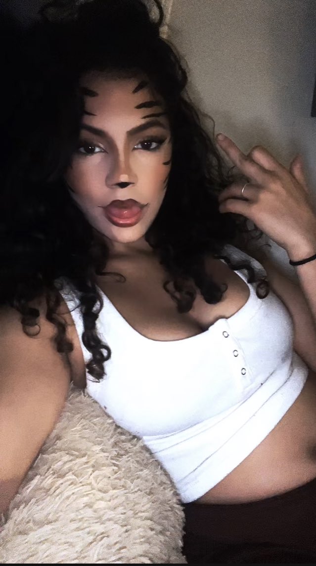 dommelaya's tweet photo. Who’s gonna Submit to there tiger tonight. doing all sessions come submit mutts 🙈🙈🧸🧸

Findom sph femboy latina drains FaceTime joi fendom beta paypiggy cbt cuck sellingcontent sissy feetworship blackmail special videos audios cosplay https://t.co/Pbm0NNwdzq