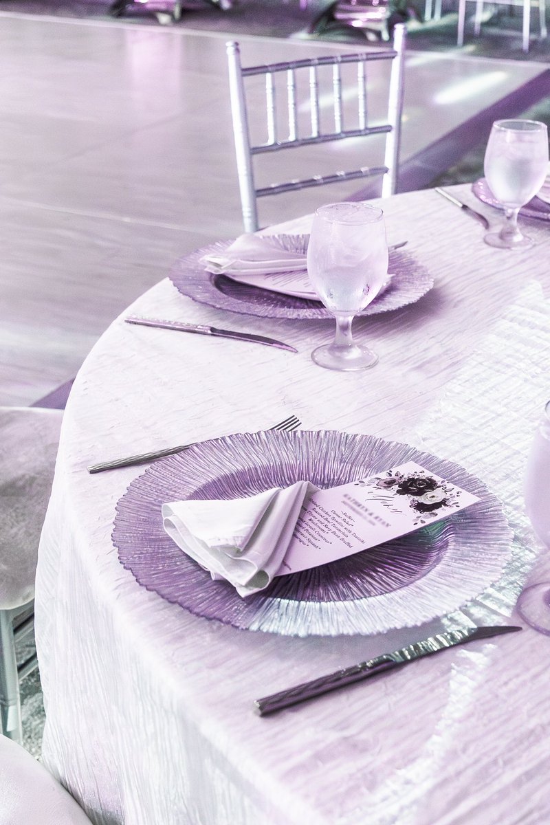 CrystalView_VA's tweet image. A touch of elegance with every setting ✨🍽️ #Crystalview #TableElegance #UnforgettableDining #EventPerfection #LuxuryWeddings #SophisticatedStyle #WeddingVibes