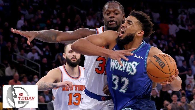 RitmoNba's tweet photo. TRASPASO COMPLETO.

A Knicks: Karl-Anthony Towns
A Timberwolves: Julius Randle, Donte DiVincenzo, una primera ronda

¿QUIÉN GANA? https://t.co/25TwGiYSVP