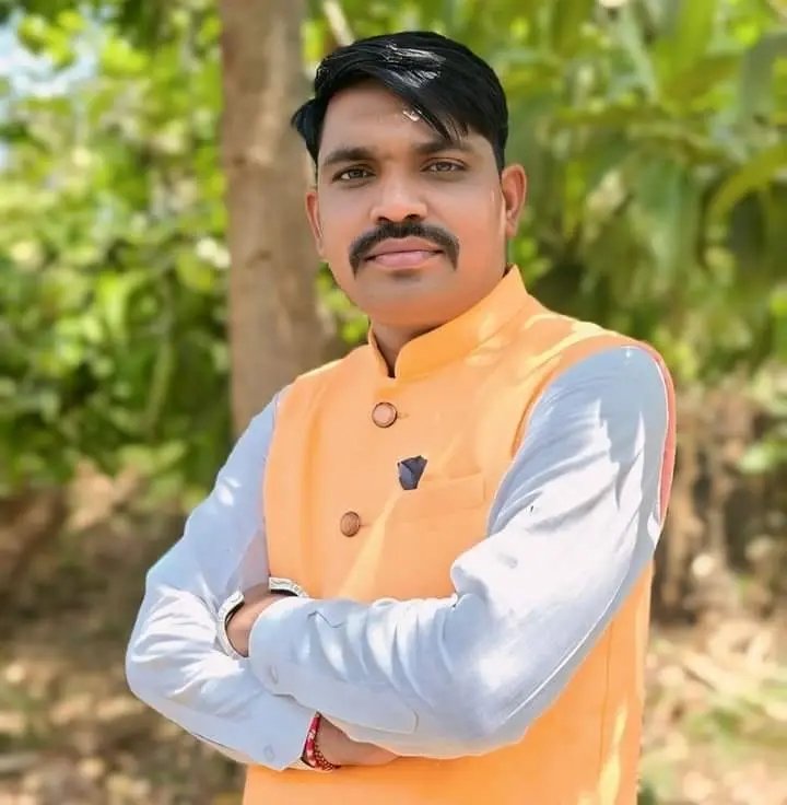 Anilmeda16's tweet photo. ગુજરાત રાજ્ય યુવા બોર્ડ  ના દાહોદ જિલ્લા સંયોજક  શ્રી રાહુલભાઈ રાવત ને જન્મદિવસની ખૂબ ખૂબ શુભેચ્છાઓ https://t.co/vvueAHz2aU