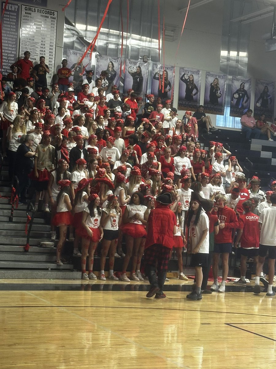 Sarah Kadavy tweet media