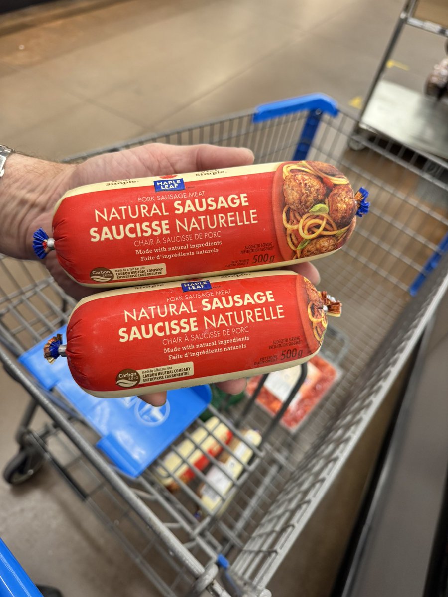 68Candi68's tweet photo. @WalmartCanada 
One of these things is not like the other… https://t.co/ZHC9hse0zb