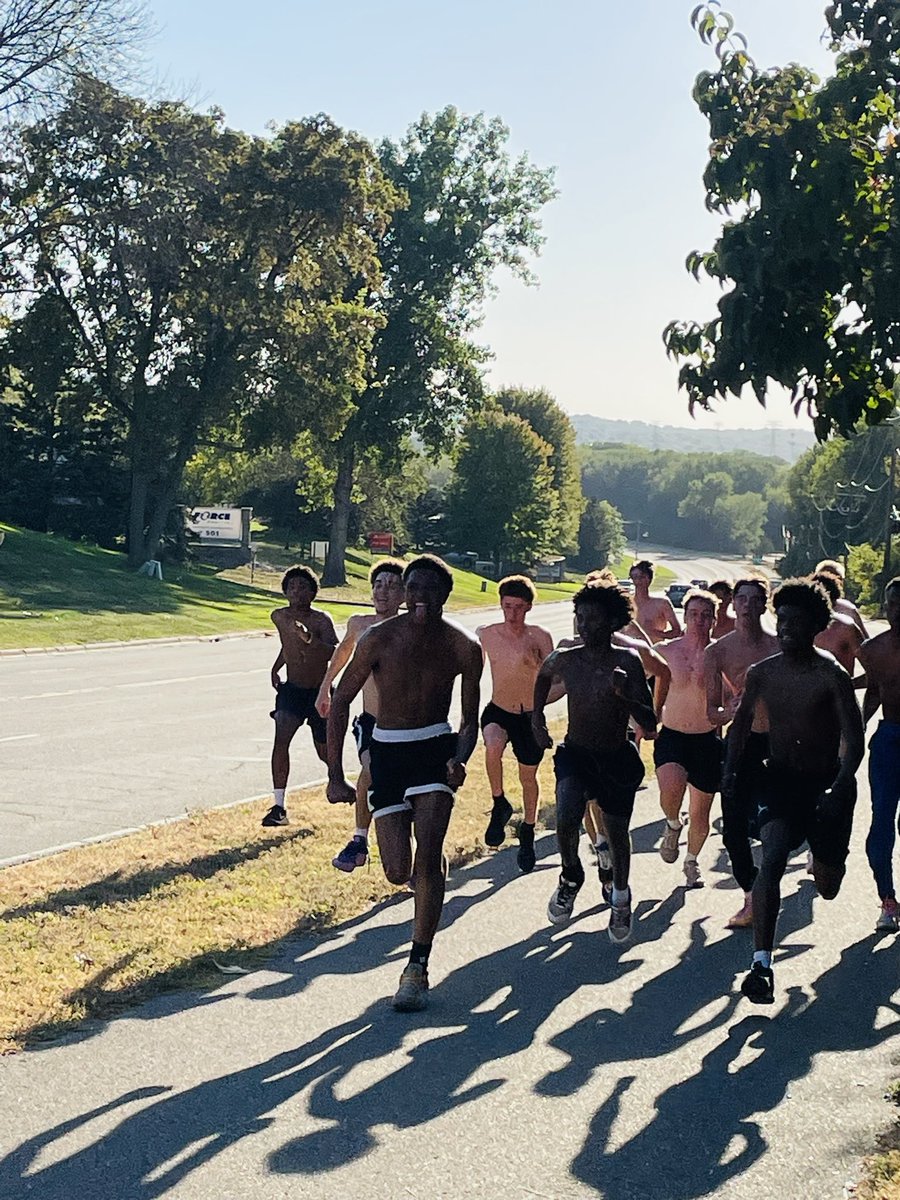 There are some big hills in Burnsville, but these guys have been taking them on without hesitation. Building TOUGHNESS in the <a href="/BurnsvilleHoops/">BurnsvilleBlazeBoysBBall</a> ecosystem of TRUST. Thanks to senior runner Hudson Ward for conditioning our guys!