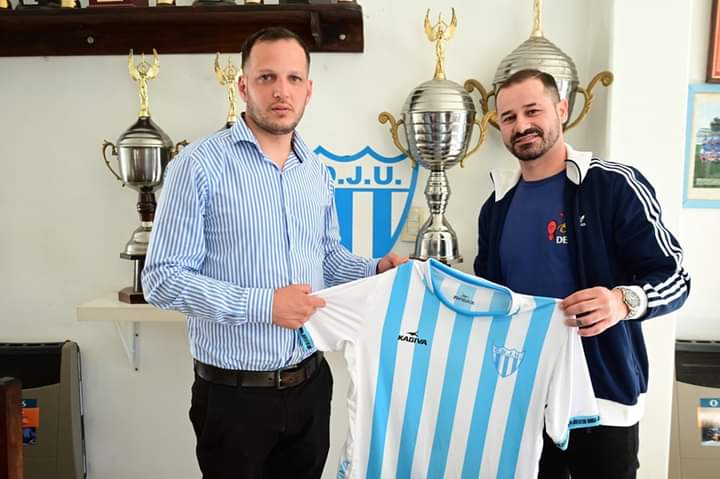 trfa_ok's tweet photo. #TorneoRegional 

Rodrigo Mora es nuevo jugador de Juventud Unida de Gualeguaychú para el #RegionalAmateur. 

El uruguayo 🇺🇾 viene de jugar en Alas Argentinas de Bariloche en la edición anterior.

📸 Prensa Juventud Unida https://t.co/seBKDhAapU