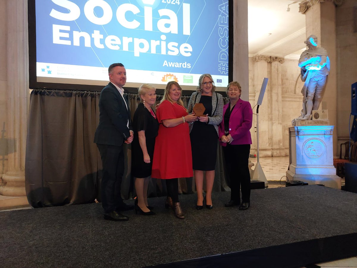 thehomeshare_ie's tweet photo. Thrilled to be winners at the Dublin City Social Enterprise Awards 2024 tonight in the magnificent Dublin City Hall.
Thanks to @DubCityCouncil and @innercityenter and for our amazing team and sharer Mary who helped us celebrate. #thinkhomeshare ##togetherhelpingeachother https://t.co/BgGR0U4ehL