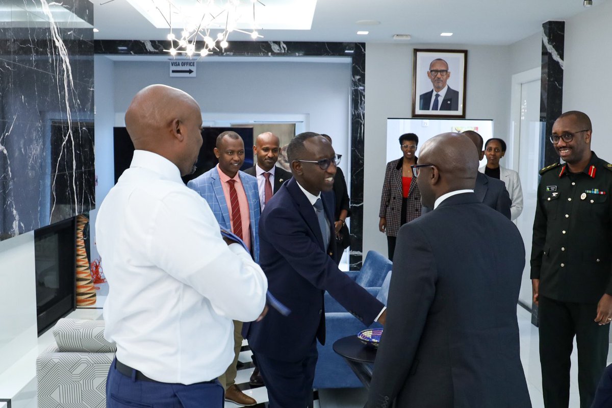 RwandaInUSA's tweet photo. .@RwandaInUSA was pleased to welcome Rwanda’s Minister of Foreign Affairs, @onduhungirehe, during his mission trip to the U.S., where we discussed our day-to-day operations. https://t.co/Eb0sekcj1a