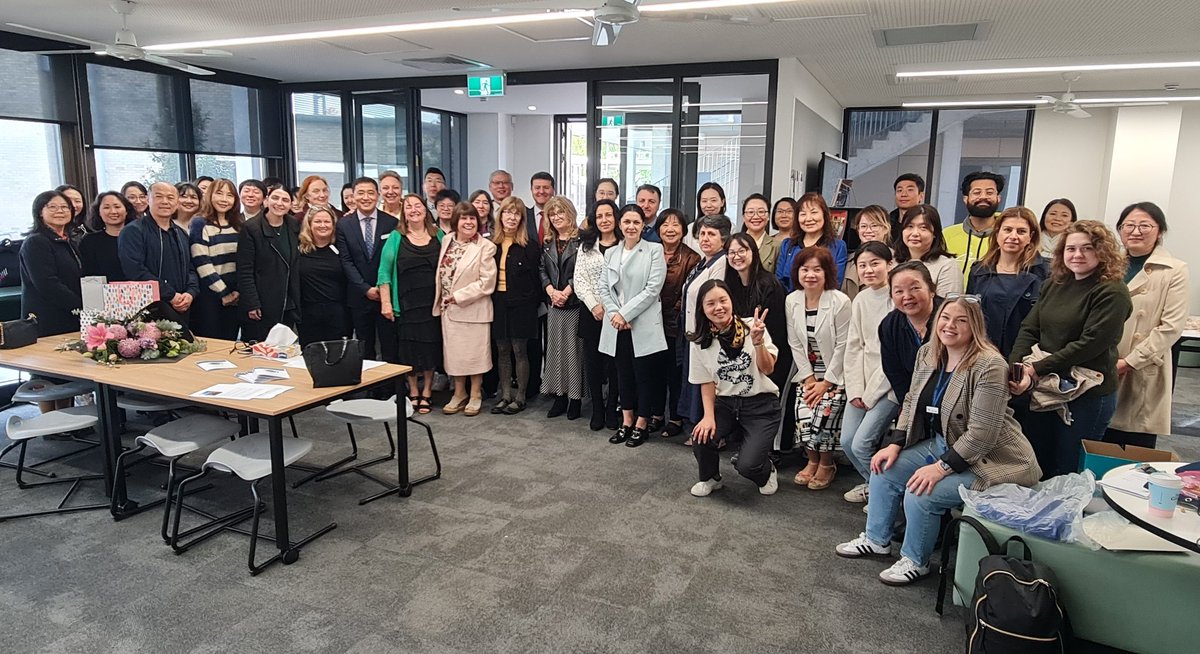 ...to my bestest supervisor who is retiring. Wishing you many happy and healthy years ahead. It is "Au Revoir, not Adieu". Thank you for everything🫶*