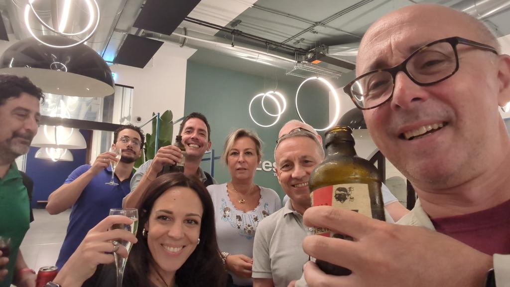 I miei #3FattiDiOggi 27/09
1. Richiesta di supporto di una amica che mi ha fatto saltare i programmi 😅 
2. L'azienda dei plugin che mi manda finalmente del lavoro 🎉
3. Il nuovo incontro del Meetup <a href="/roma_wordpress/">WordPress Roma</a> 🥳