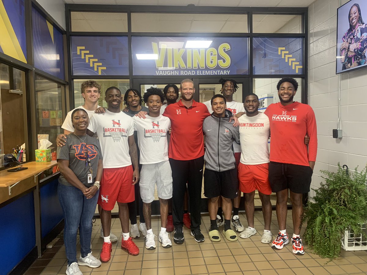 Huntingdon College Men’s Basketball tweet media