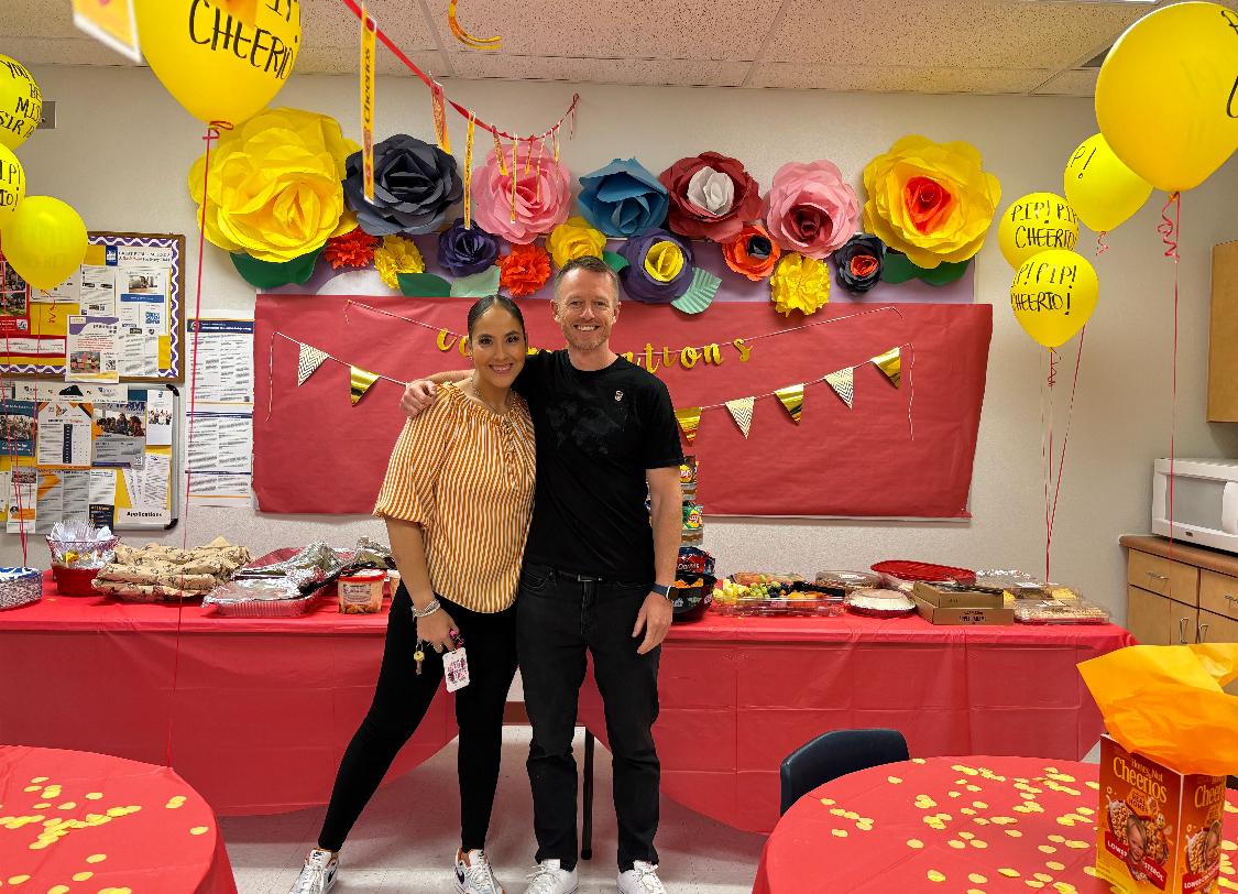imalvillar_HMS's tweet image. Pip! Pip! Cherrio, @SThomas_HMS! Your extended family at @HERNANDO_MS will miss you, but remember ...Once a Cavalier, Always Cavalier!! #Chasing100 #ALLIN
