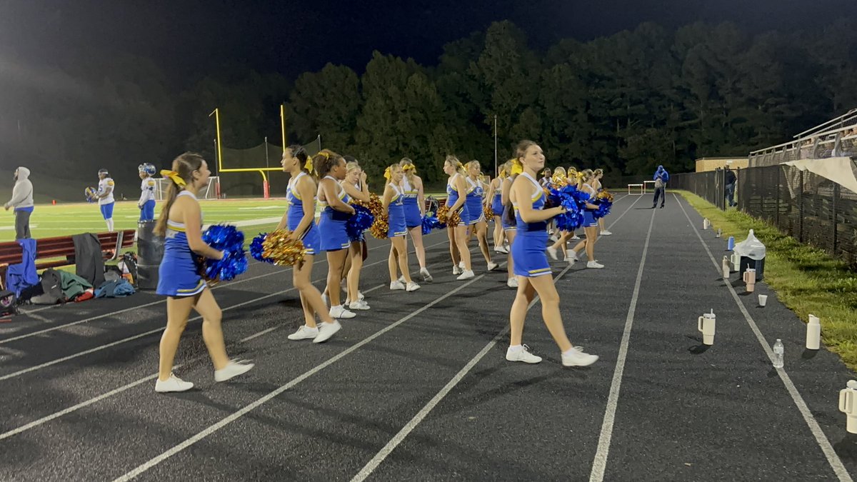 CalvertFootball's tweet photo. Final! Calvert wins 35-0 - we move to 3-1 on the season! Go Calvert! #sethepace https://t.co/1JnJ6S7cZV