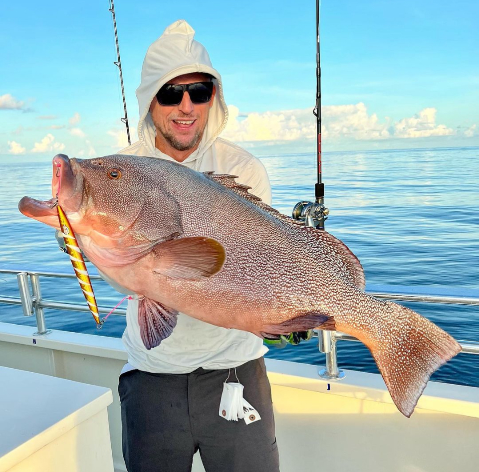 flsportfishing's tweet photo. John Steadham of #JohnnyJigs leads the way in pitch jigging, a technique that mimics an injured baitfish to attract predators with less effort than traditional high-speed jigging. He shares his insights with The @scienceoffish podcast here: https://t.co/rsWJJ8MNeX https://t.co/50uCIICVAZ