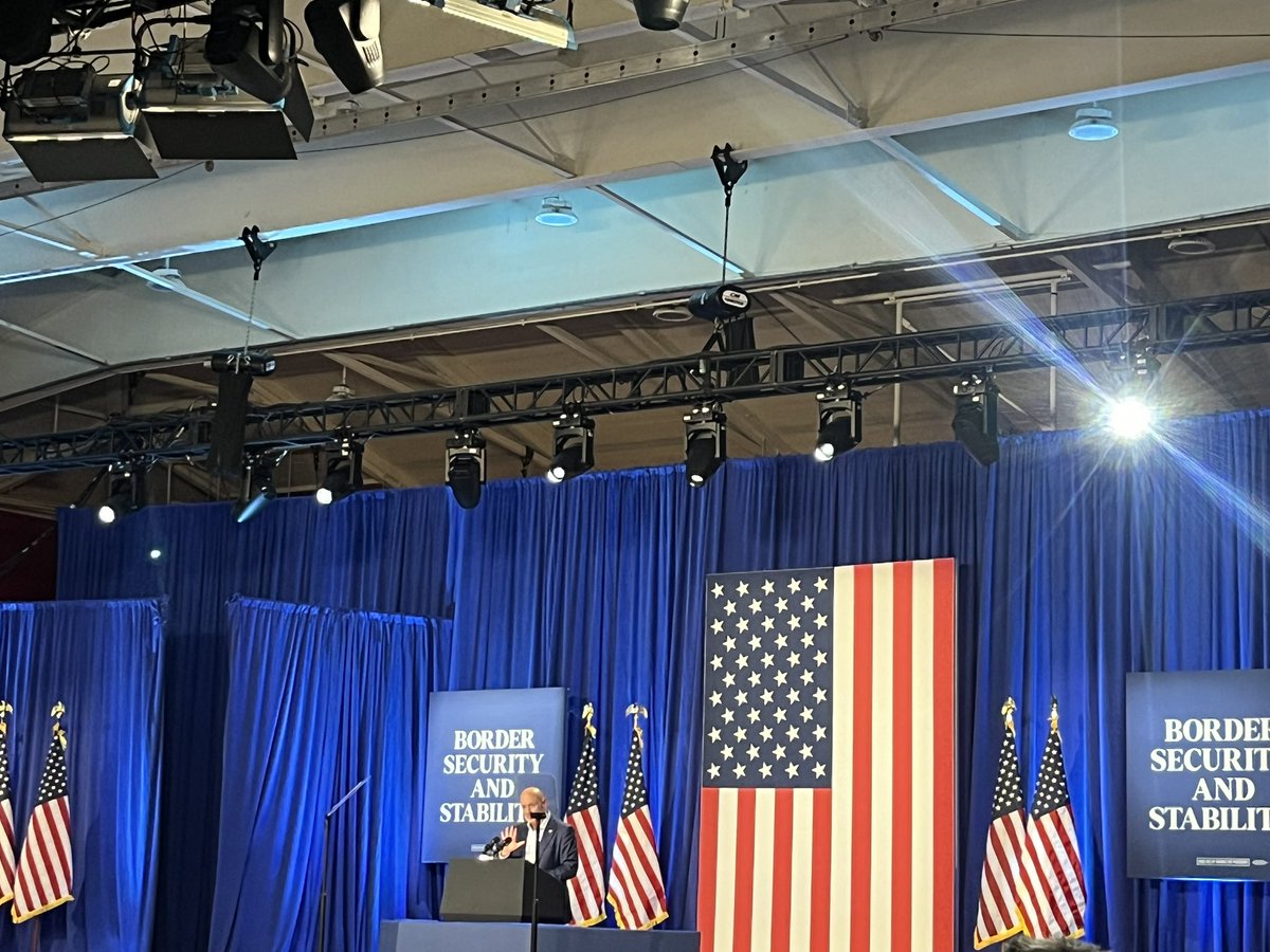 AZ Senator Mark Kelly introducing Kamala Harris at a rally to mark her first southern border visit since 2021