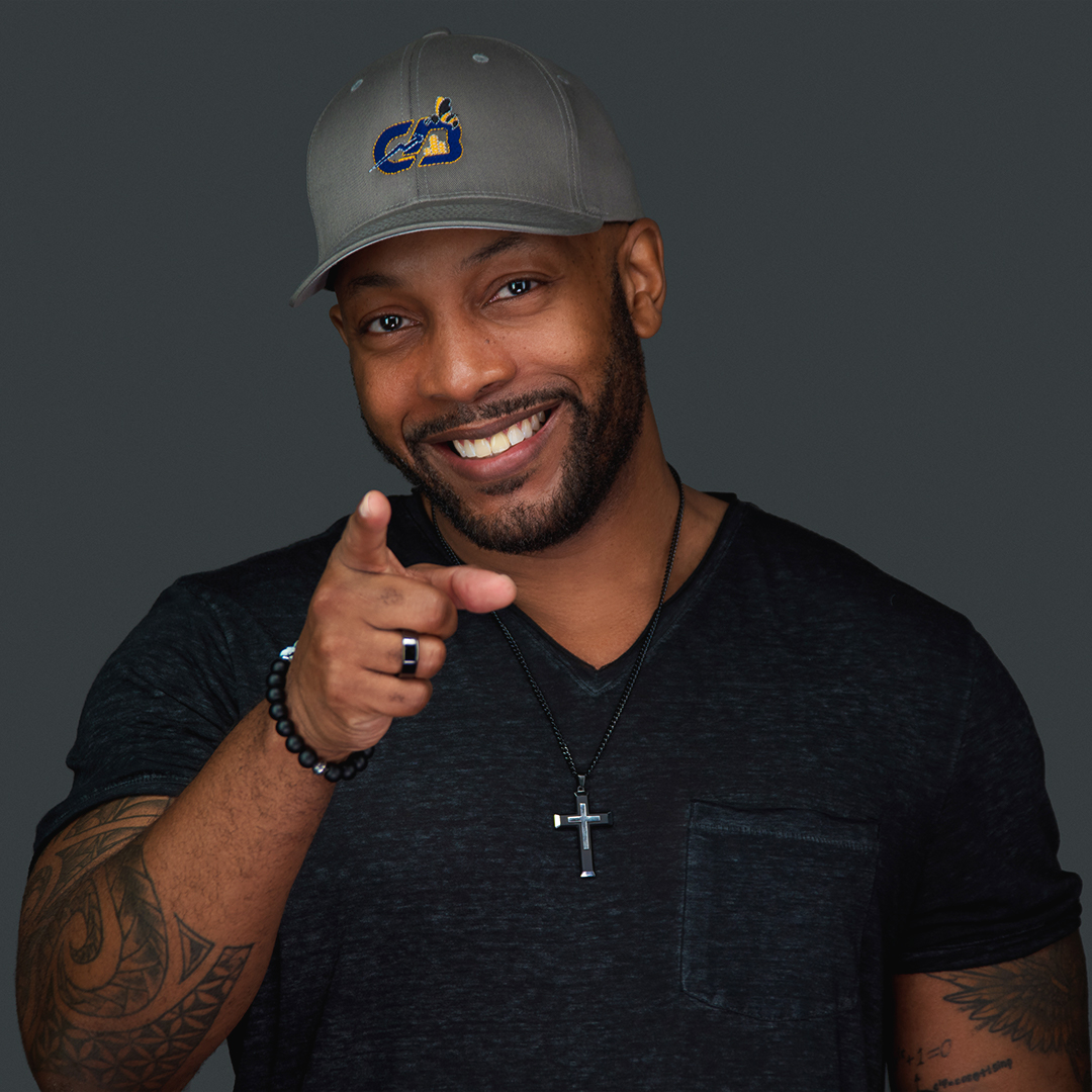 CHRISHEADSHOTS's tweet image. Introducing  @businessbuilderbeez

 the dynamic force behind Hendricks 2075.

With confidence, charisma, and undeniable elegance, this headshot captures the essence of leadership and vision. 
#Hendricks2075 #Leadership #ProfessionalPortrait #Elegance #Innovation