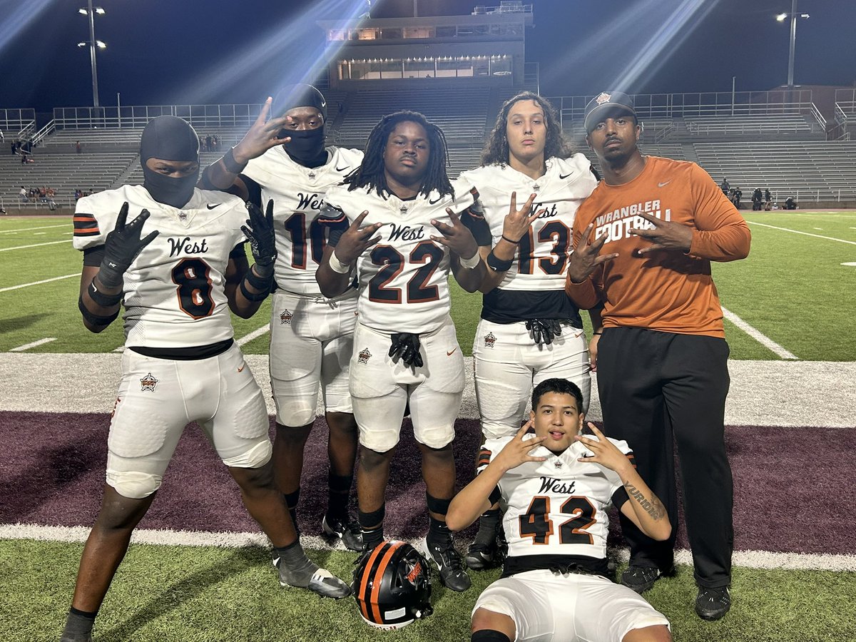 Friday Night Glory tweet media