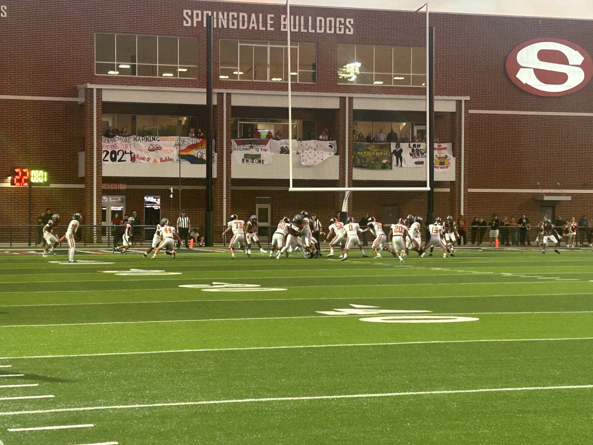 Touchdown! Heritage FB 7 v Springdale 0. 1Q