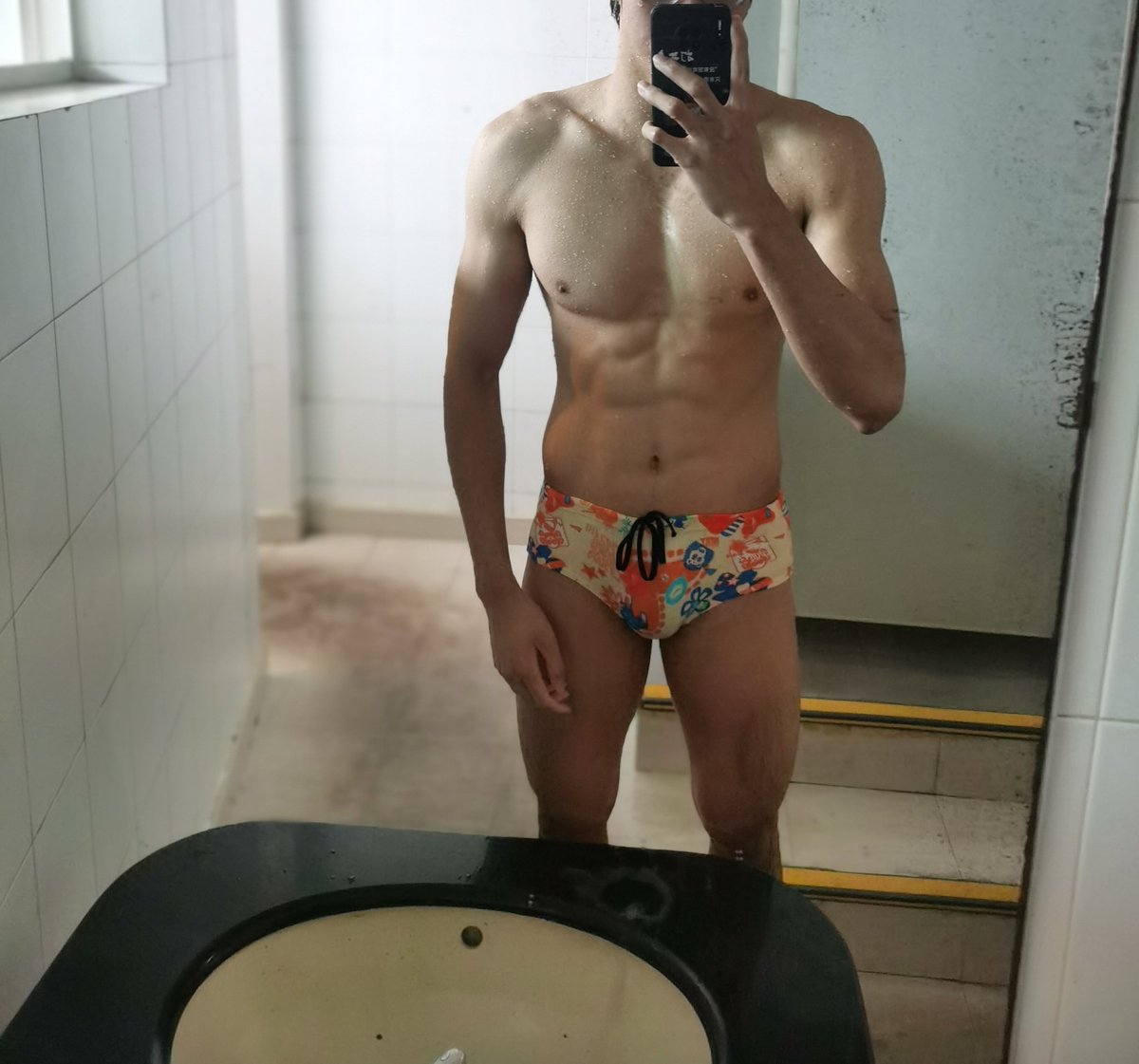 Master丶 tweet media