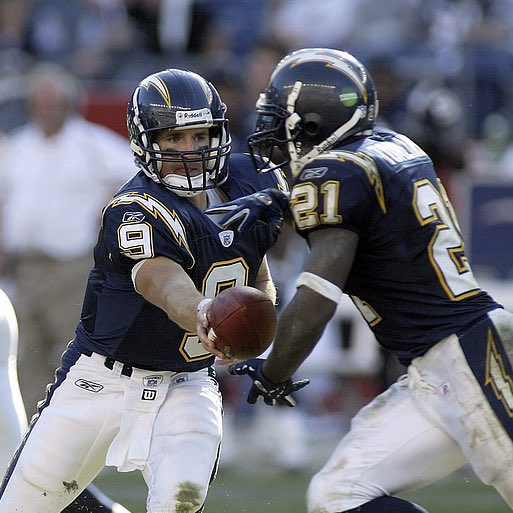 No Context Chargers (@nocontextlac) on Twitter photo 