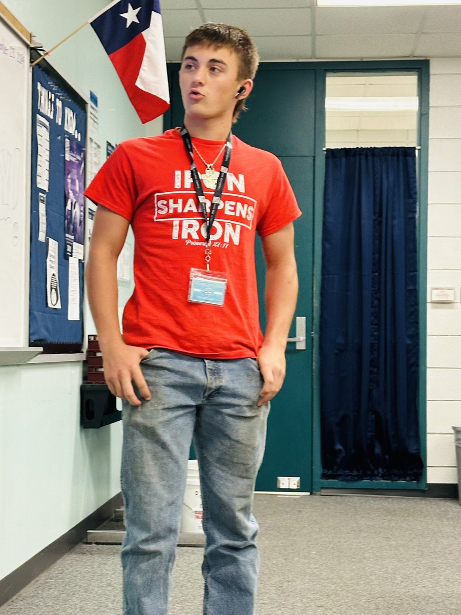 clregio's tweet photo. Presentations on local Hispanic Entrepreneurs were great! Students got to learn their struggles and their successful experiences. #bhsdays #HispanicHeritageMonth2024 @LaneBuban @BryanISD_CTE @BryanISD https://t.co/G7T5qW7FwD