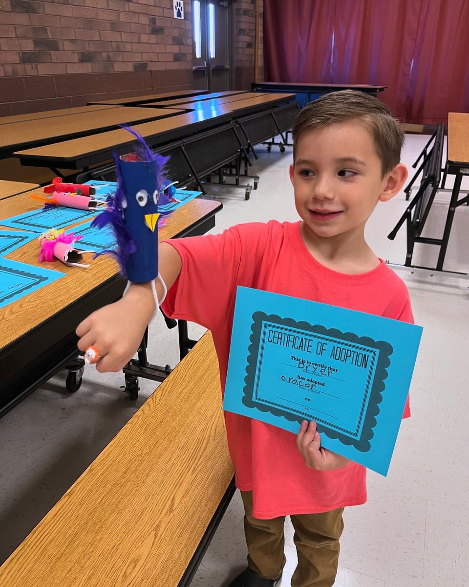 CommunityDv's tweet image. Parrot adoptions today at Copper Creek B&amp;amp;A. Those who adopted a parrot received a certificate of adoption. ♥️ @dvusd #wevegotwhatyouwant