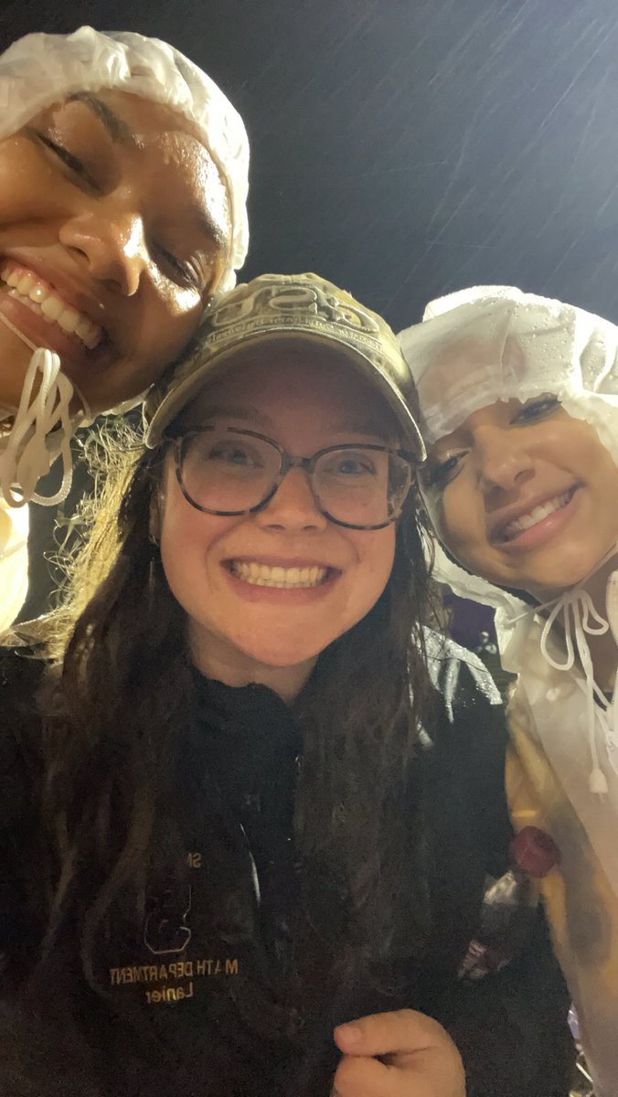 Rain games are the best games 🌧️✨
#OnlyOneSHS <a href="/SmyrnaBulldog/">Smyrna Bulldog</a>