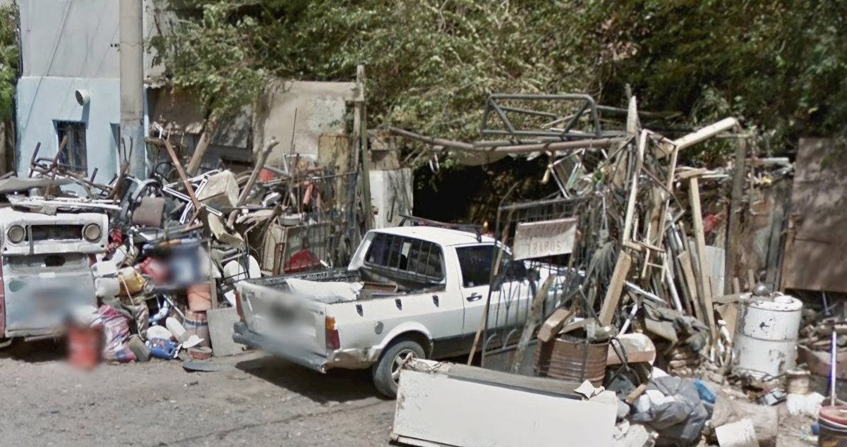 Así quedó la vivienda de Raihue y Dr. Potente tras retirar 21 camionadas de residuos voluminosos.