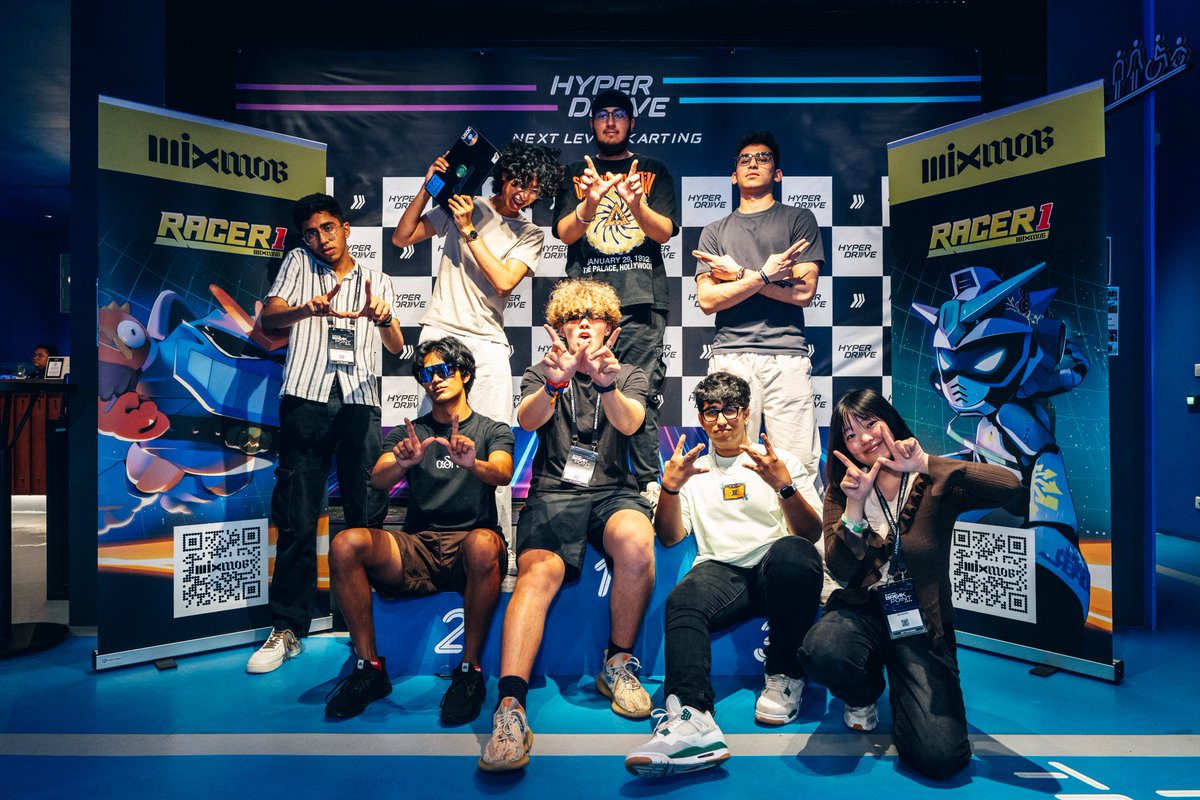 maxxmxmcoin's tweet image. It was AMAZING to finally meet so many of you at our Pop-Up during Breakpoint in Singapore!

Over 800 registrations, and a max capacity of 140 people, we couldn&apos;t have asked for a better turnout.
The energy in the room was next-level.

From the go-kart tracks to the tough…