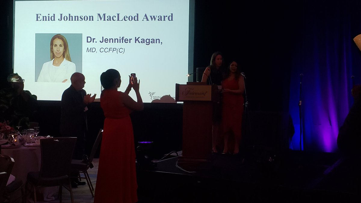 So happy to be in the room when <a href="/forlittlekeira/">Jennifer Kagan (forlittlekeira)</a> was recognized by <a href="/FMWCanada/">FMWCanada</a> for her fierce #Advocacy and #Leadership. #inspirational #WomenInMedicine