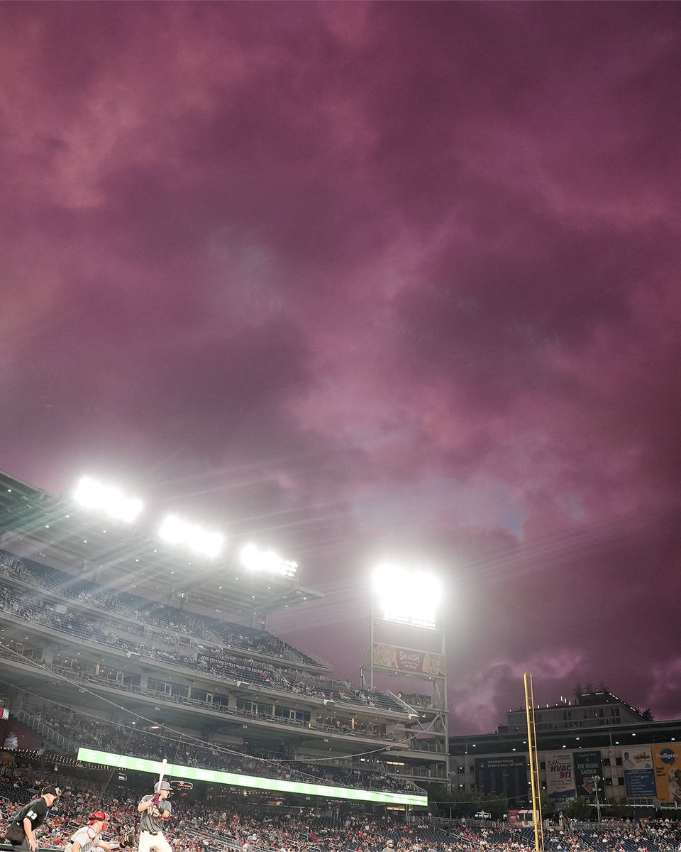 Nationals's tweet photo. cherry blossom skies https://t.co/ZW0fLXegy4
