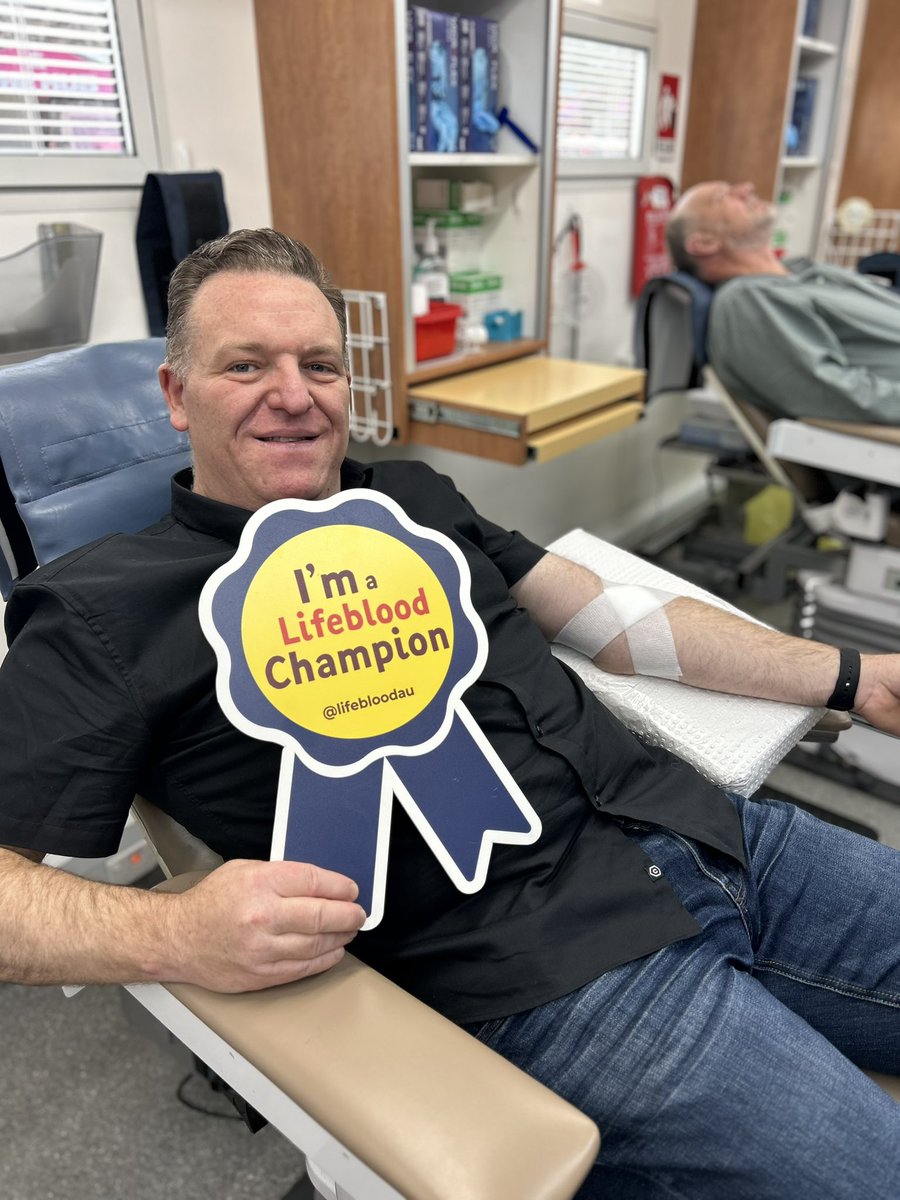 A bloody different way to start Grand Final day at the MCG <a href="/lifebloodau/">lifebloodau</a> <a href="/3AWisfootball/">3AW Football</a>