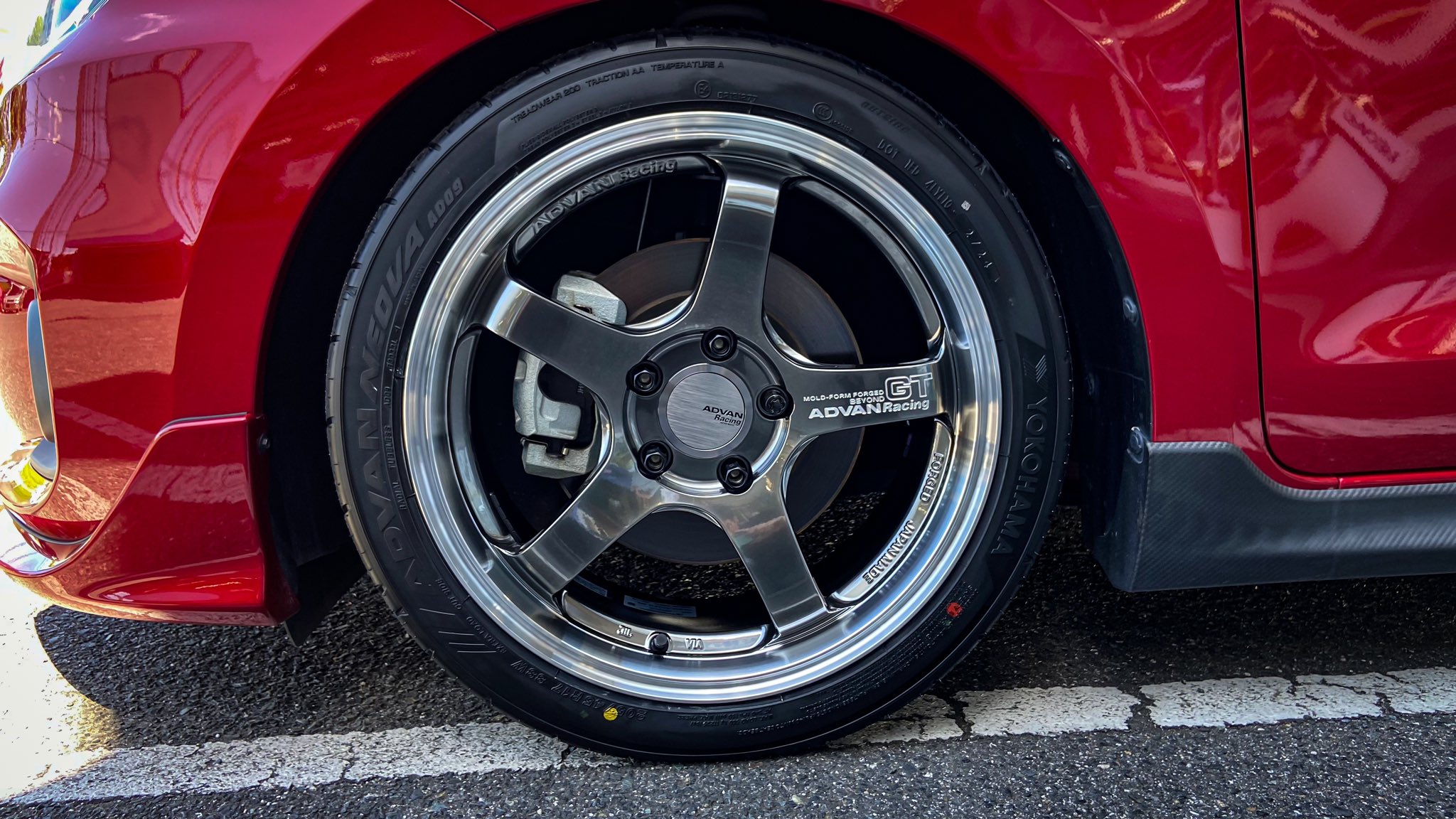 ZC33S スイフトスポーツのホイール選び。ADVAN Racing RG-4 17