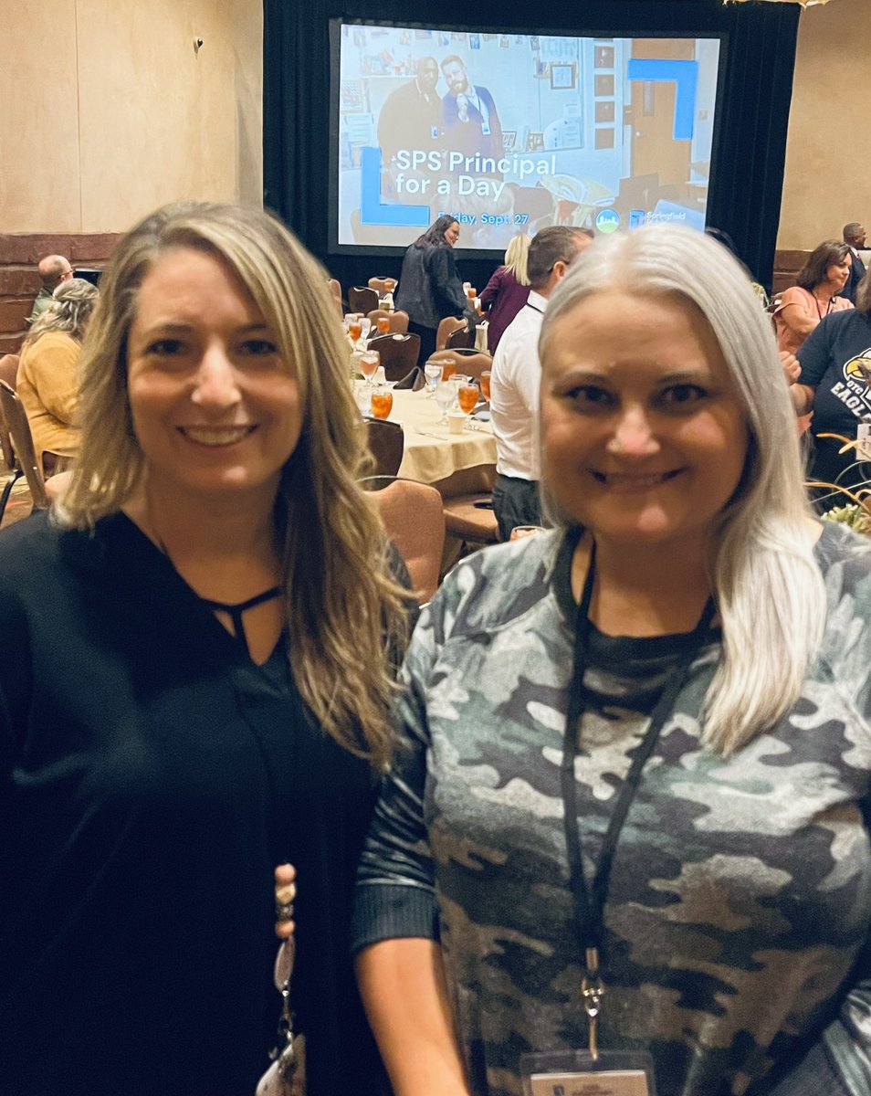 We had a fabulous day with our #SPSPrincipalForADay <a href="/JanelleLynnReed/">Janelle Reed</a> with <a href="/UnitedWay/">United Way</a>. We are looking forward to partnering together in the future for our <a href="/yorkelemeagles/">York Elementary</a>!