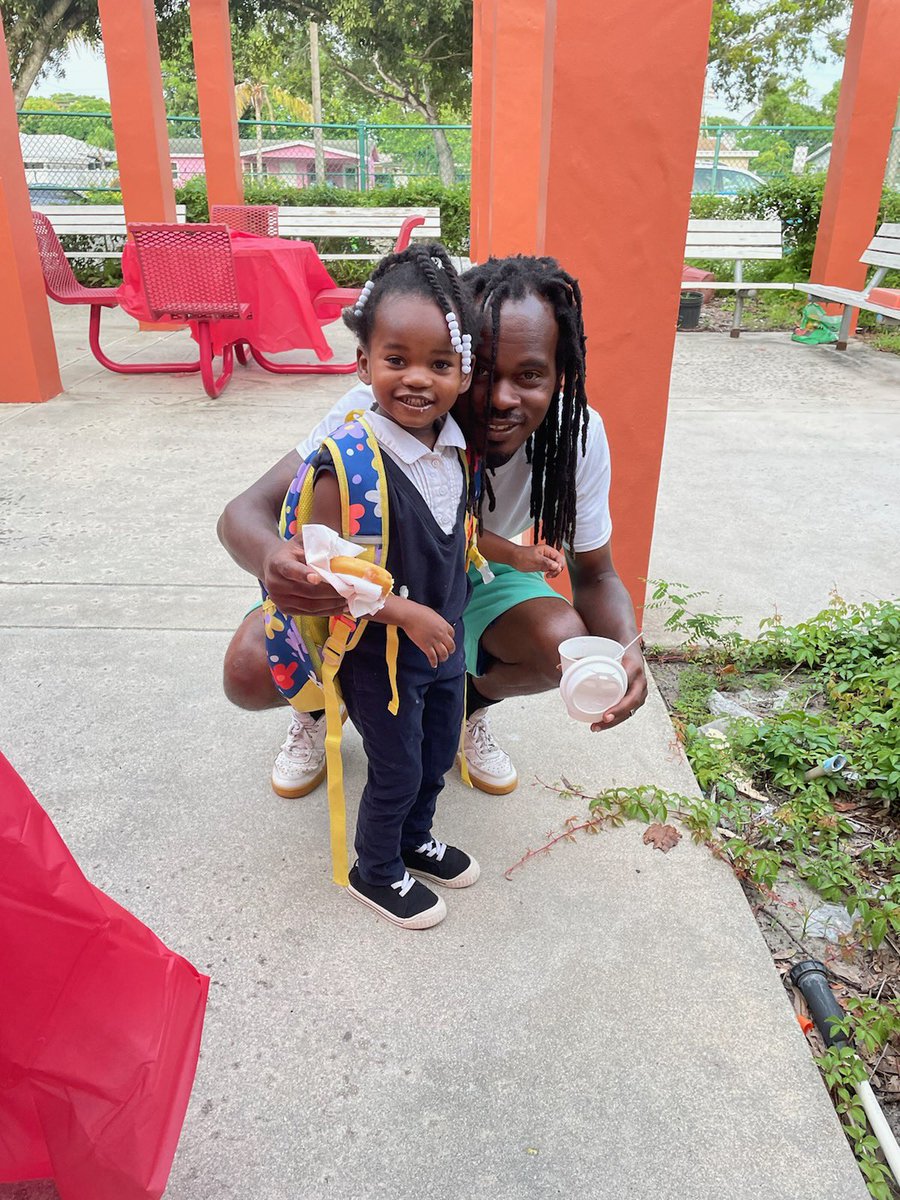 Nick Brown (@ap_brown21) on Twitter photo Our dads and father figures represented in a huge way today for our scholars!  We celebrated them for committing to their child’s educational success! #bcpsdadsmatter  <a href="/CastleHillElem/">Castle Hill Elem</a>  <a href="/jenescandell/">Jennifer O. Escandell</a> Our dads and father figures represented in a huge way today for our scholars!  We celebrated them for committing to their child’s educational success! #bcpsdadsmatter  <a href="/CastleHillElem/">Castle Hill Elem</a>  <a href="/jenescandell/">Jennifer O. Escandell</a>