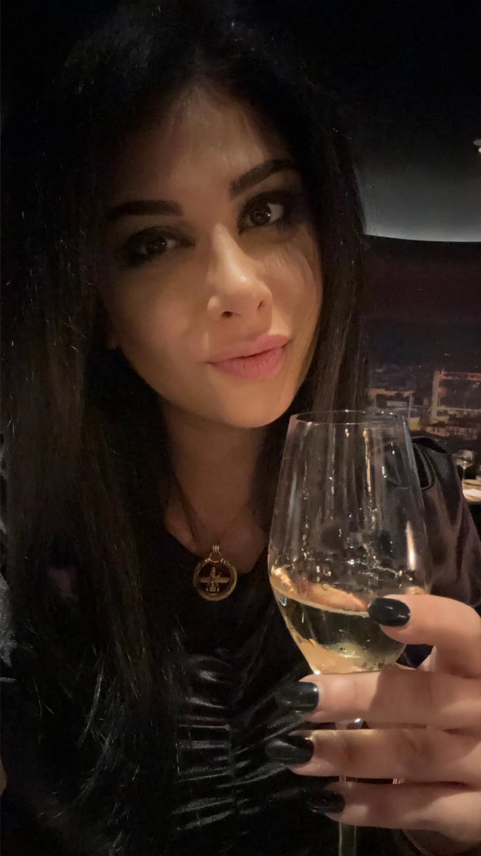 Congratulations to everyone celebrating the death of the Islamofascist Hezbollah war criminal Nasrallah. 🥂

Hopefully Khamenei and #IRGCterrorists are next.

✌️ به امید آزادی ایران