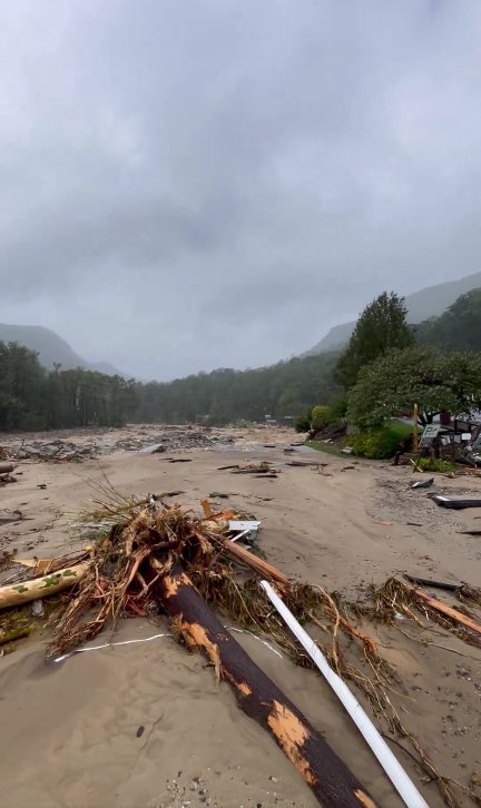 The town of Chimney Rock, NC has been completely wiped out. Please pray. 🙏