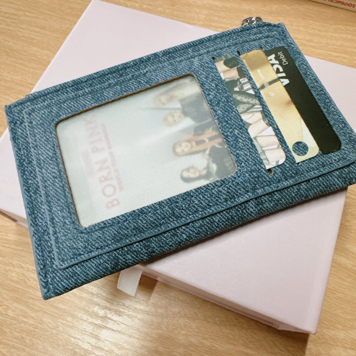 ยิ้มให้ตัวเองเยอะๆ tweet media