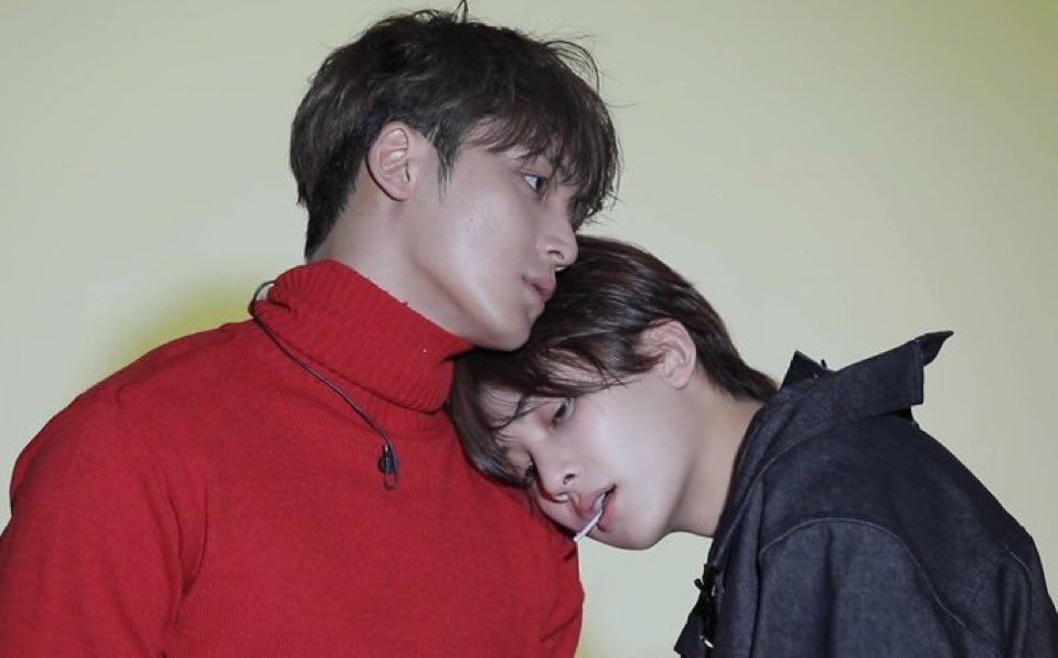 cocorogyu's tweet image. Thread of manga/manhwa/manhua that reminds me of #Gyuhan #밍쫑 whether in terms of dynamic or looks

*because I can and it’s necessary*