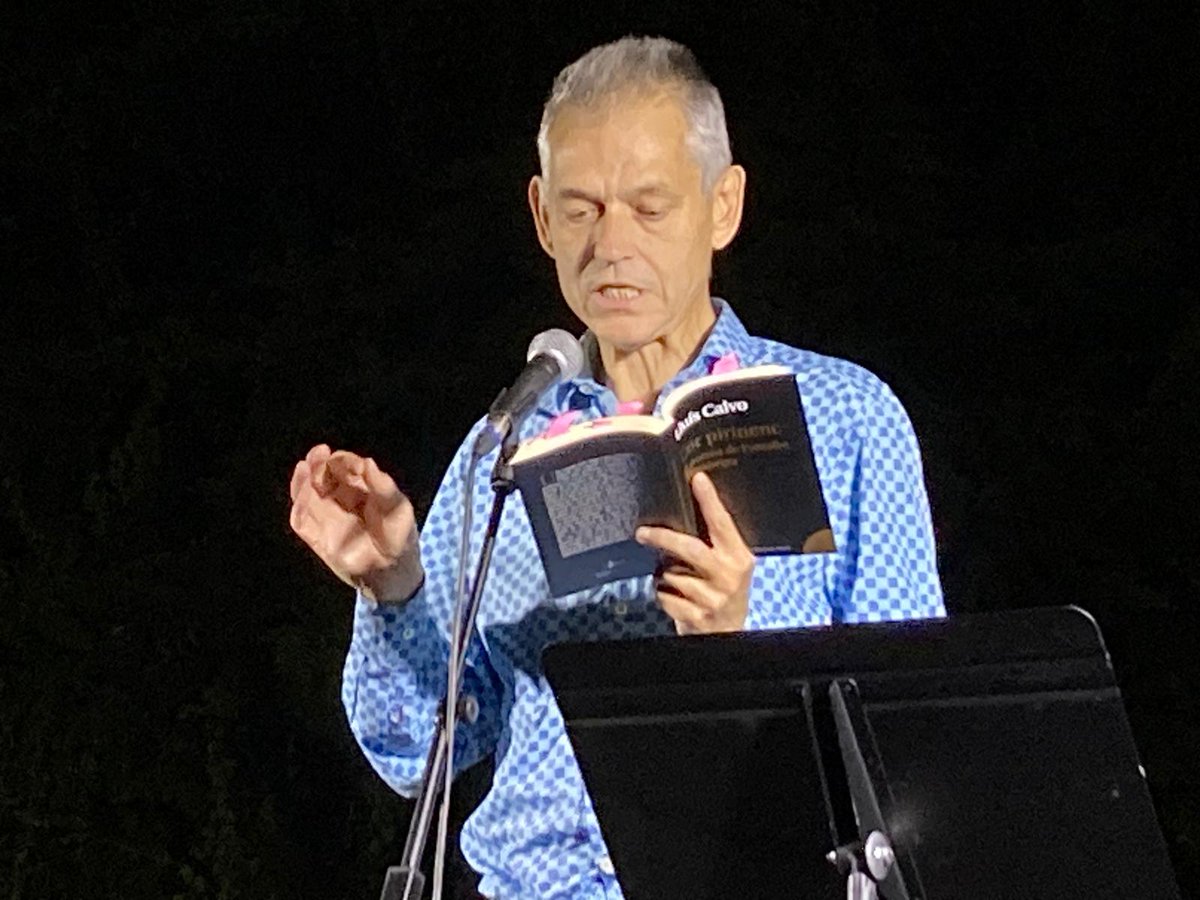 venturaametller's tweet image. D'avui en vuit, a les set de la tarda, lliurarem el sisè premi de poesia Ventura Ametller a Pau Sif.
Comptarem amb @Lluis_Calvo, com a ponent, i amb Àlex Casanovas, com a conductor de l'acte i recitador.
En tenim tantes ganes!
#Mataró #poesia #cultura