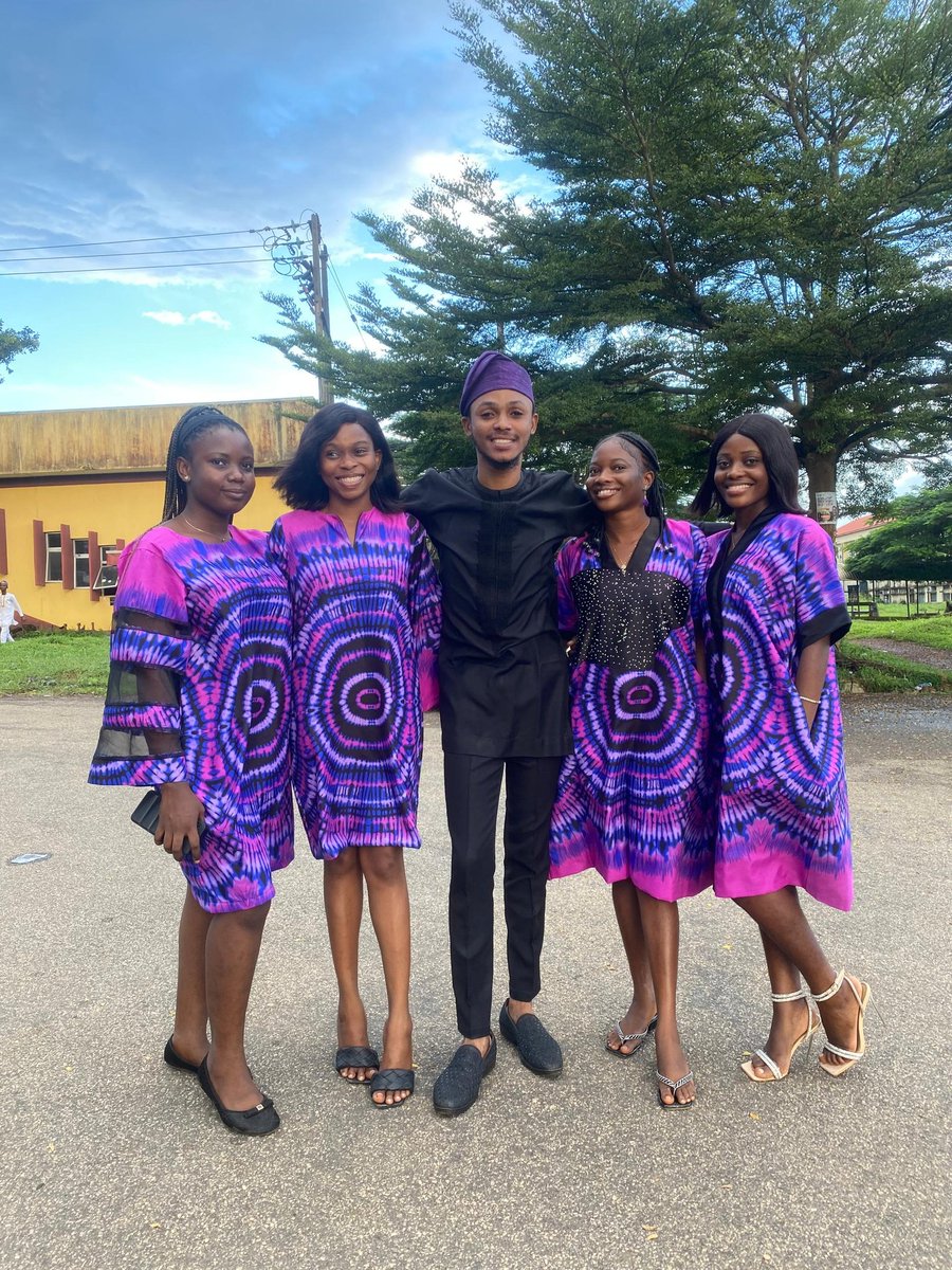 IjattoG's tweet image. Yesterday, 27/09/2024.
I wrote my last exam as an undergraduate 
6 years of different experience.
Dear God, Thank you!

B. Tech Biology (Storage Technology) in View.