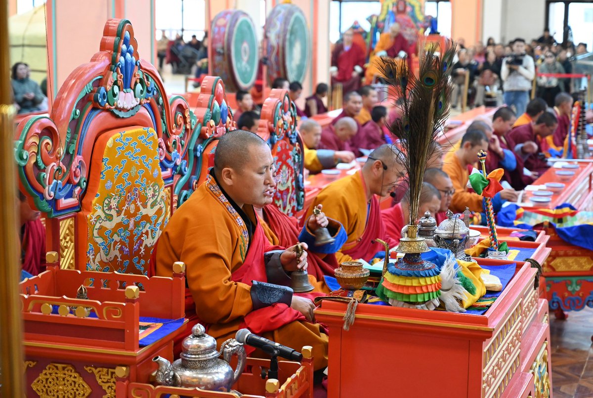 "Бумбаны их тахилга"- ны эхний өдөр
Гандантэгчэнлин хийд
2024.09.28