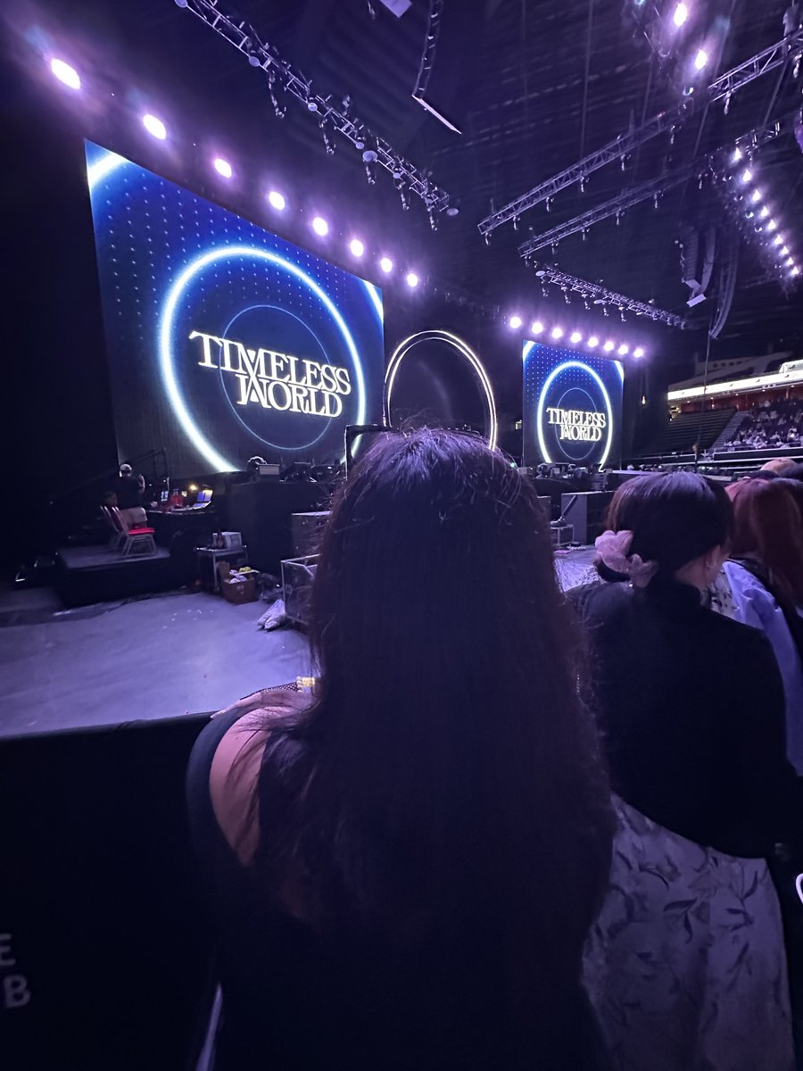 jay (ia) tweet media