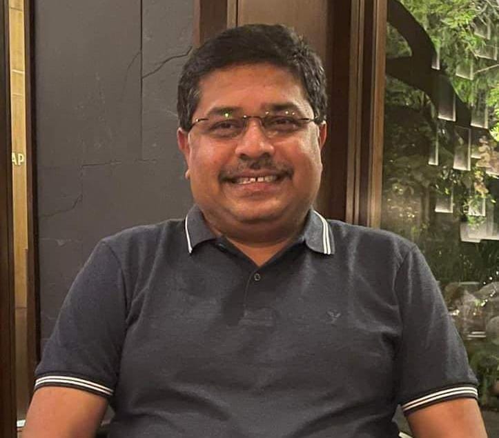 ಚಿತ್ರದುರ್ಗ - ದಾವಣಗೆರೆ ಸ್ಥಳೀಯ ಸಂಸ್ಥೆಗಳ ಕ್ಷೇತ್ರಗಳ ಜನಪ್ರಿಯ ವಿಧಾನ ಪರಿಷತ್ ಸದಸ್ಯರು ಹಾಗೂ ಪಕ್ಷದ ಮಾಧ್ಯಮ ವಕ್ತಾರರಾದ ಶ್ರೀ <a href="/naveenkottige/">K.S.Naveen</a> ಅವರಿಗೆ ಜನ್ಮದಿನದ ಹಾರ್ದಿಕ ಶುಭಾಶಯಗಳು. ಸರಳ ಹಾಗೂ ಕ್ರಿಯಾಶೀಲ ವ್ಯಕ್ತಿತ್ವವುಳ್ಳ ತಮಗೆ ಭಗವಂತನು ಉತ್ತಮ ಆಯುರಾರೋಗ್ಯ ಕರುಣಿಸಿ ಇನ್ನೂ ಹೆಚ್ಚಿನ ಜನಸೇವೆ ಮಾಡುವ ಶಕ್ತಿಯನ್ನು