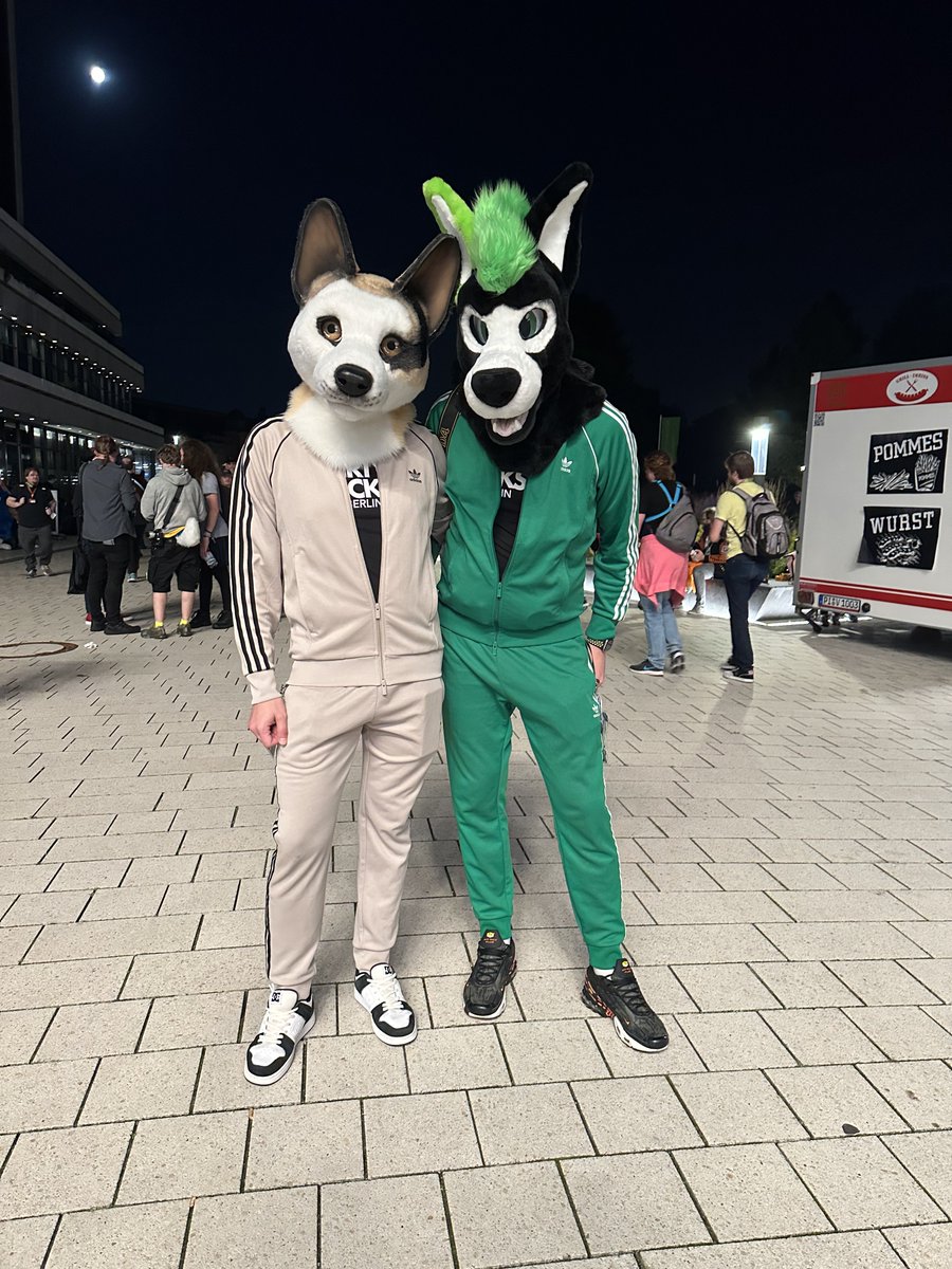 It was just a week ago
 with <a href="/stefan_shepherd/">Bestestest Boi ™</a> 
#Eurofurence28