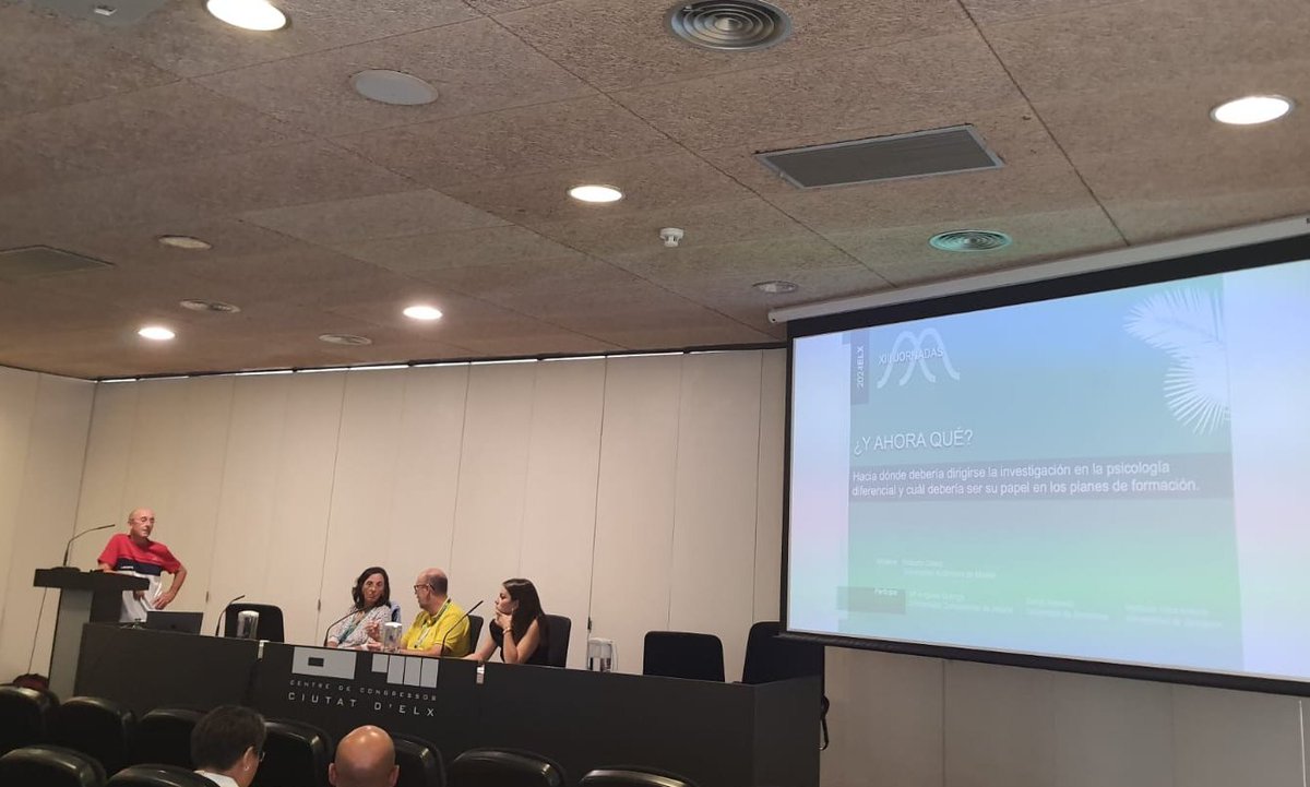 _aiidi's tweet photo. El Dr. @ROBERTO_COLOM lidera una mesa redonda que aborda el futuro de la investigación en psicología diferencial.
¿Cómo debemos actuar para que las instituciones y la comunidad científica tengan en cuenta la perspectiva diferencialista? https://t.co/QEPR2TOlAk