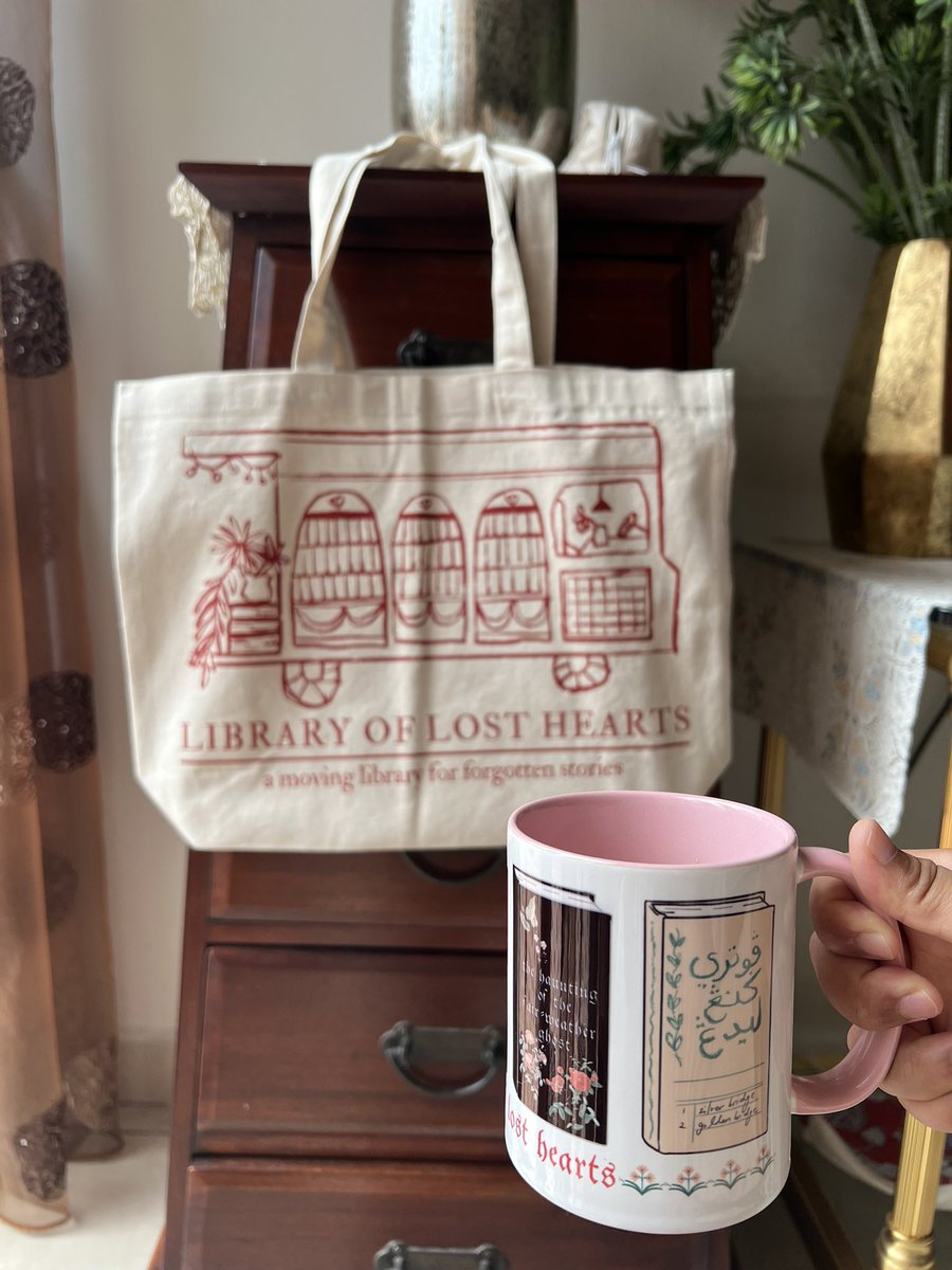 heyitsnf's tweet image. addiction: designing cute merch for your books just because 📕🎀☁️